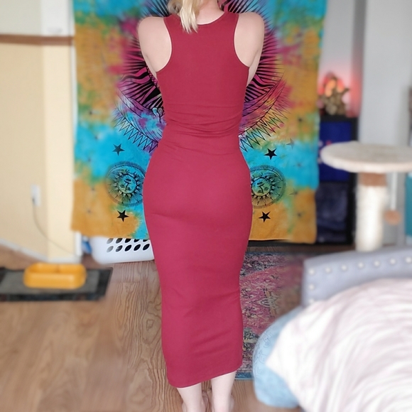 Long Red Ribbed Dress - Picture 3 of 6